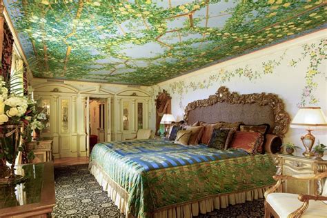 venus versace corner suite|Versace Mansion Miami. Venus Suite: Donatella's Bedroom.